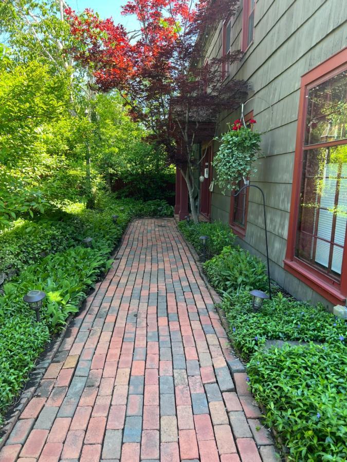 1795 Acorn Inn Bed And Breakfast Canandaigua Extérieur photo