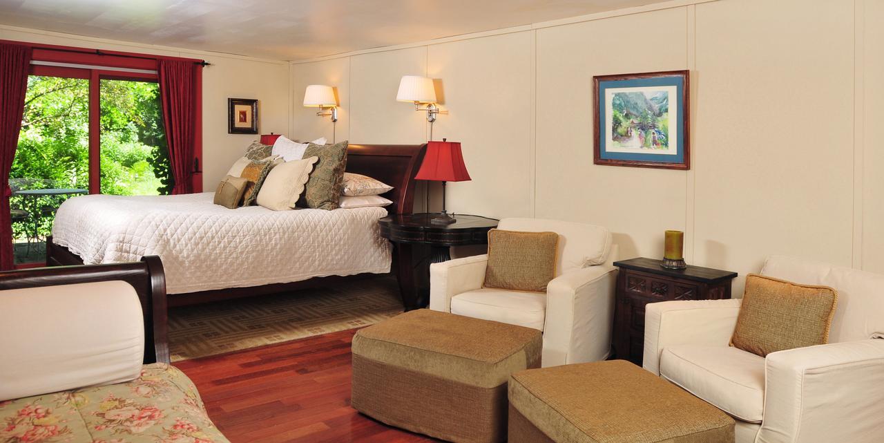 1795 Acorn Inn Bed And Breakfast Canandaigua Extérieur photo
