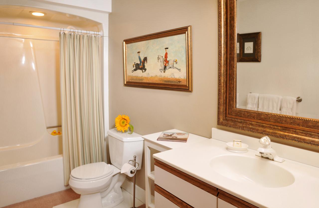 1795 Acorn Inn Bed And Breakfast Canandaigua Extérieur photo