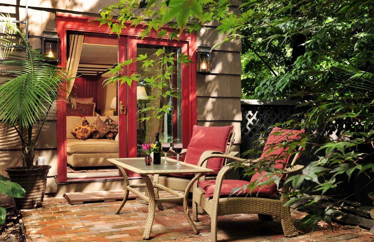 1795 Acorn Inn Bed And Breakfast Canandaigua Extérieur photo